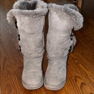 UGG Women's Gray Winter Boots
